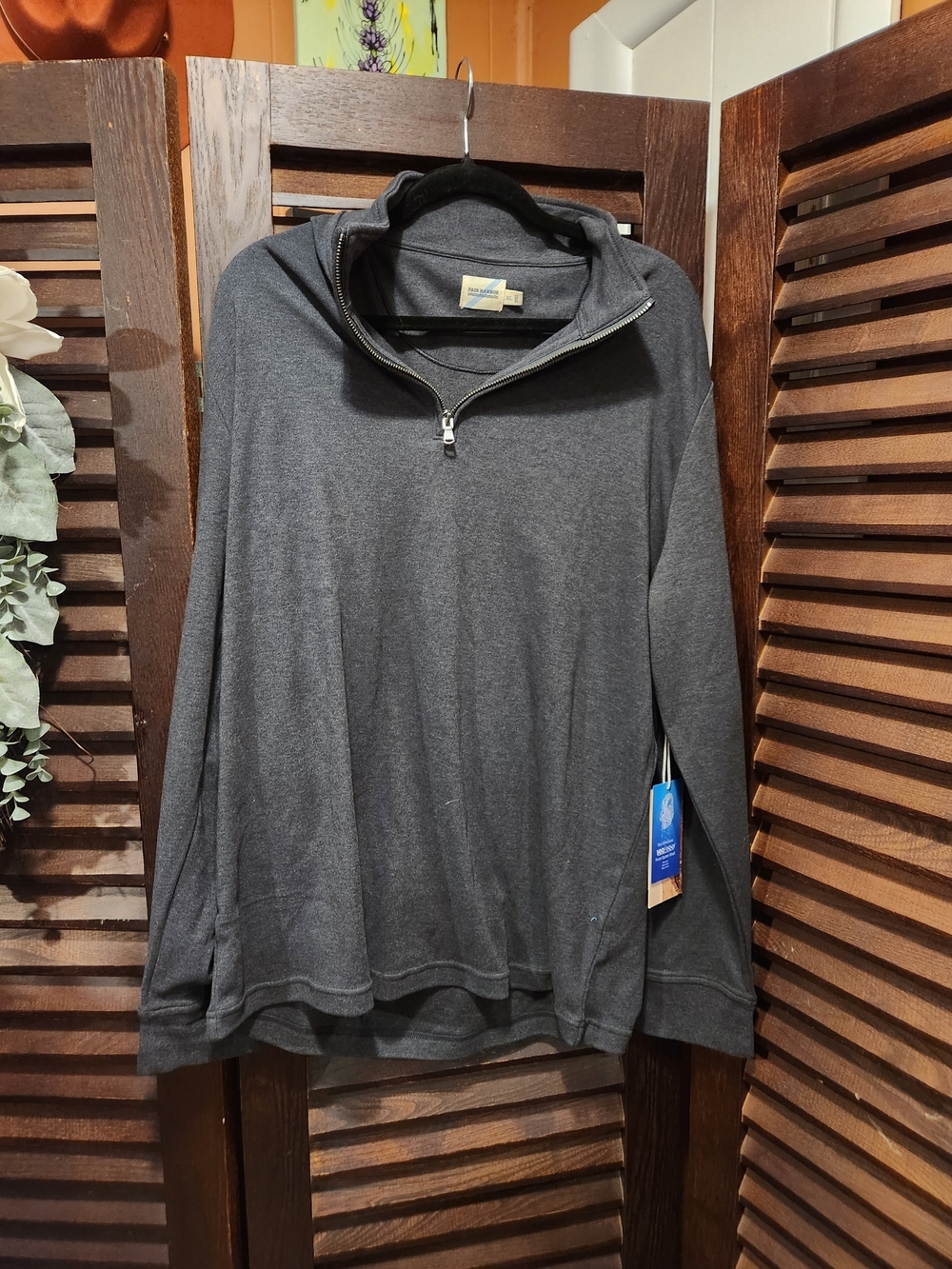 Fair Harbor Men's Dark Gray Quarter-Zip Pullover Sweater